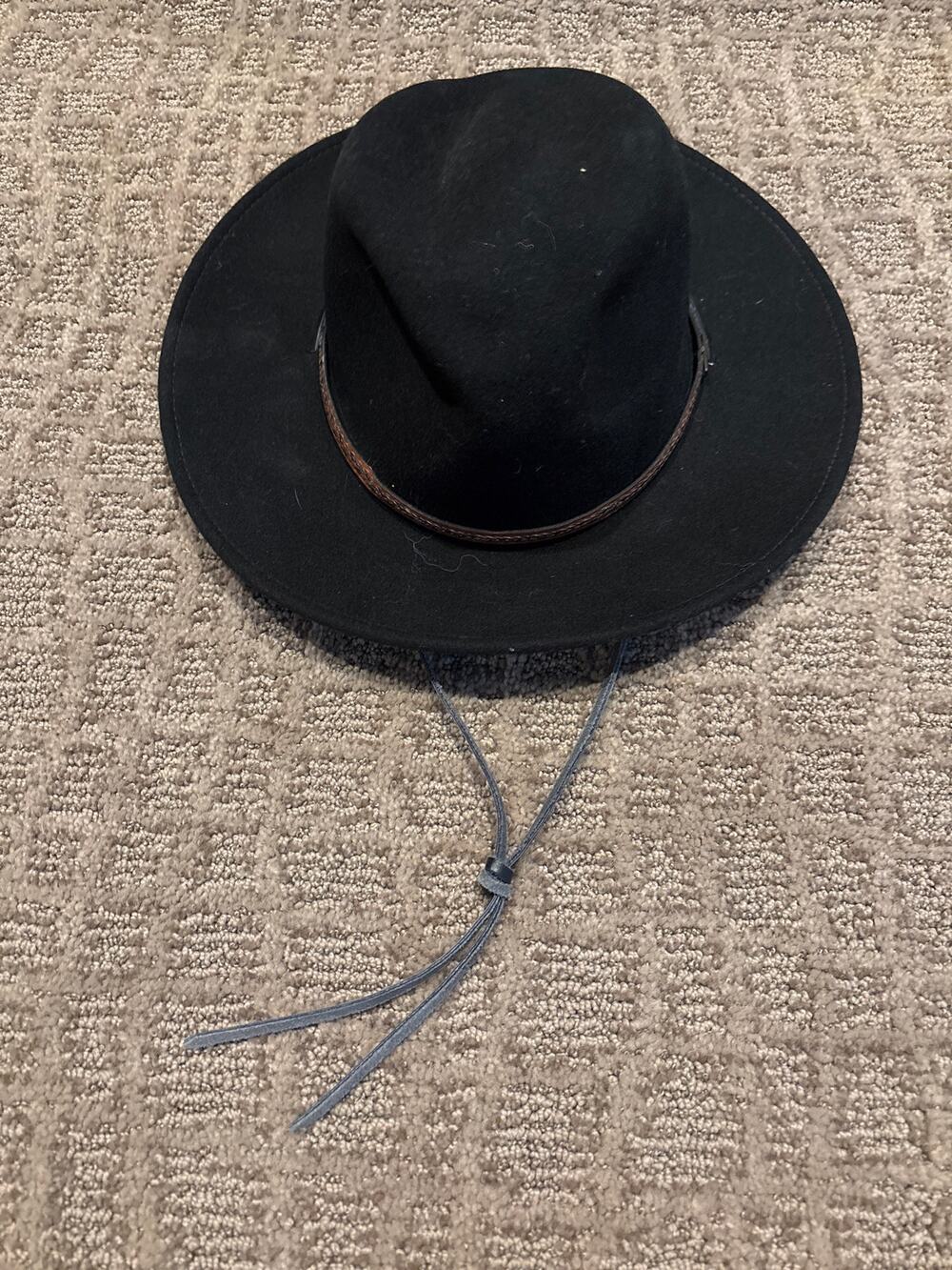 Overland Black Wool Felt Western Cowboy Hat Leather Band Made in USA